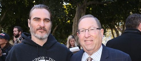 Fotos: Joaquin Phoenix participa de manifestação com a PETA