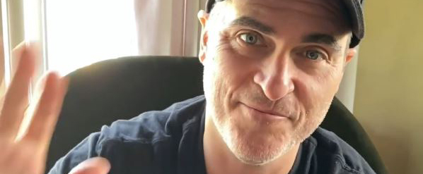 Joaquin Phoenix manda mensagem para ativistas da China