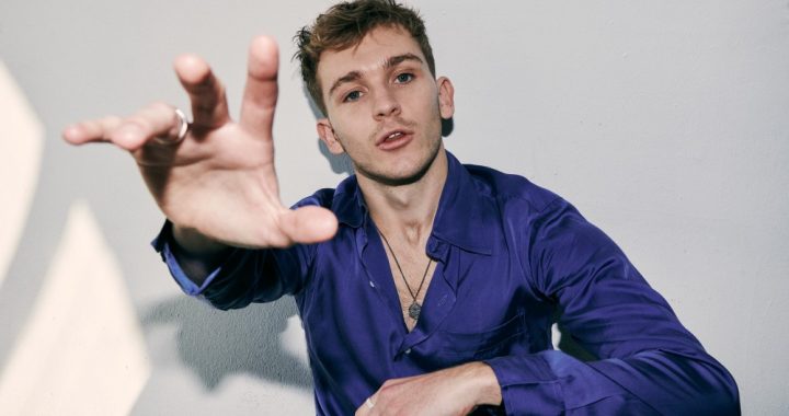 Harry Lawtey fala sobre como foi trabalhar com Joaquin Phoenix em ‘Coringa 2’