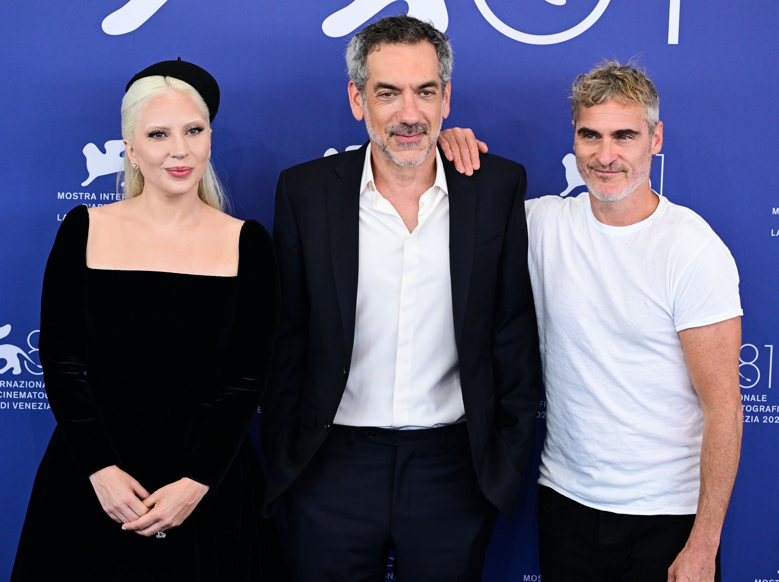 Joaquin Phoenix é questionado sobre filme de Todd Haynes, em Veneza