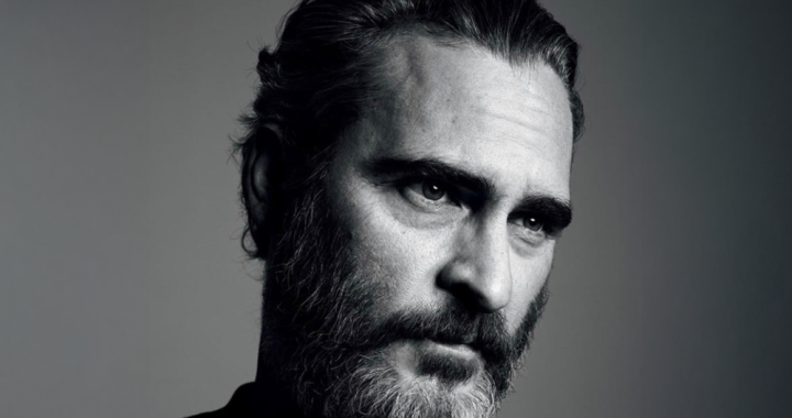 Joaquin Phoenix fala sobre a crise de saúde mental oculta dentro das fazendas industriais (via Variety)