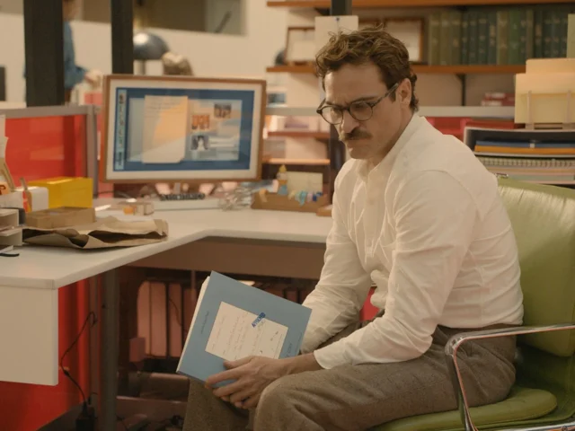 Filme de Joaquin Phoenix assustadoramente relevante é eleito um dos melhores filmes do século XXI